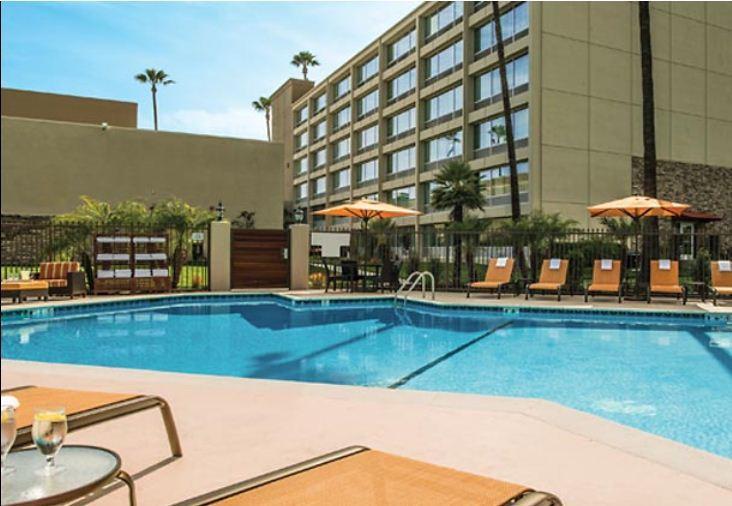 Courtyard by Marriott Los Angeles Woodland Hills