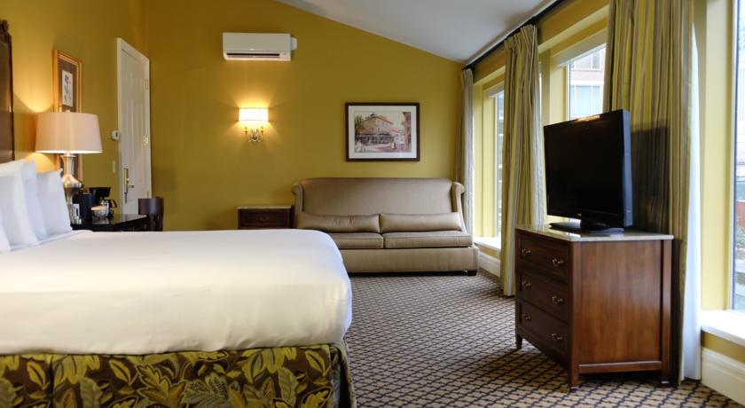 Lafayette Hotel