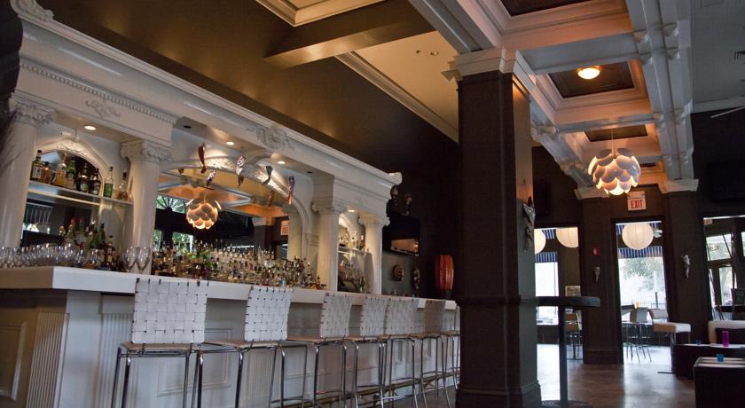 Lafayette Hotel