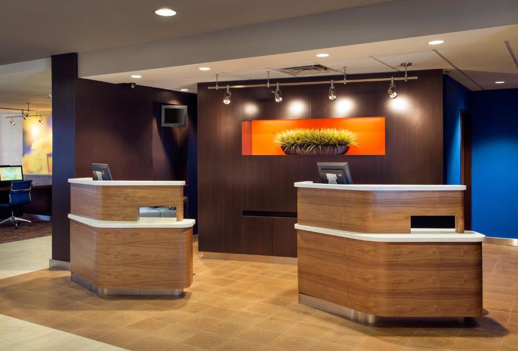 Courtyard Phoenix North by Marriott