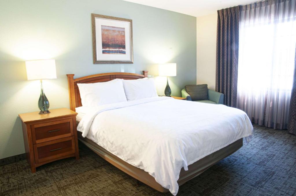 Sonesta ES Suites San Diego - Sorrento Mesa