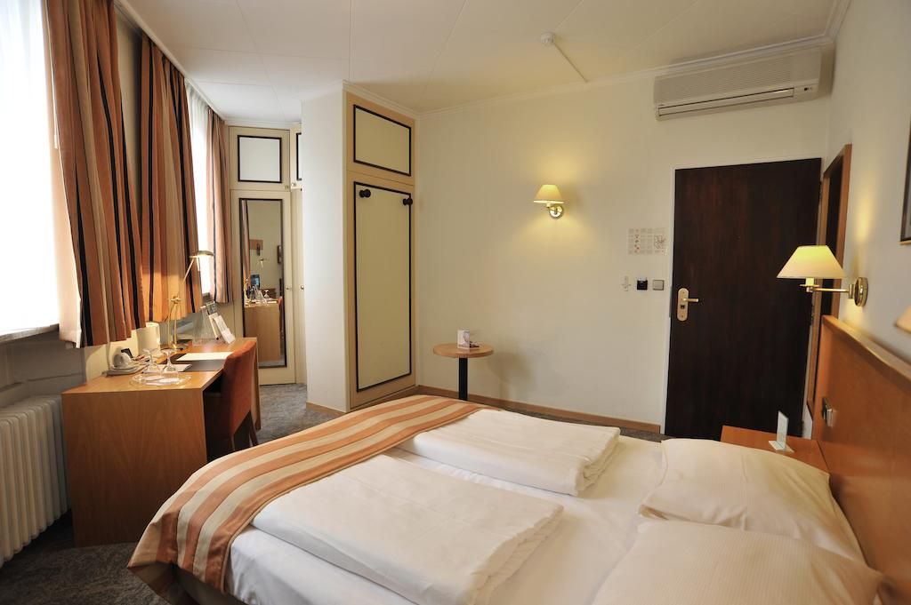Hotel Central Molitor