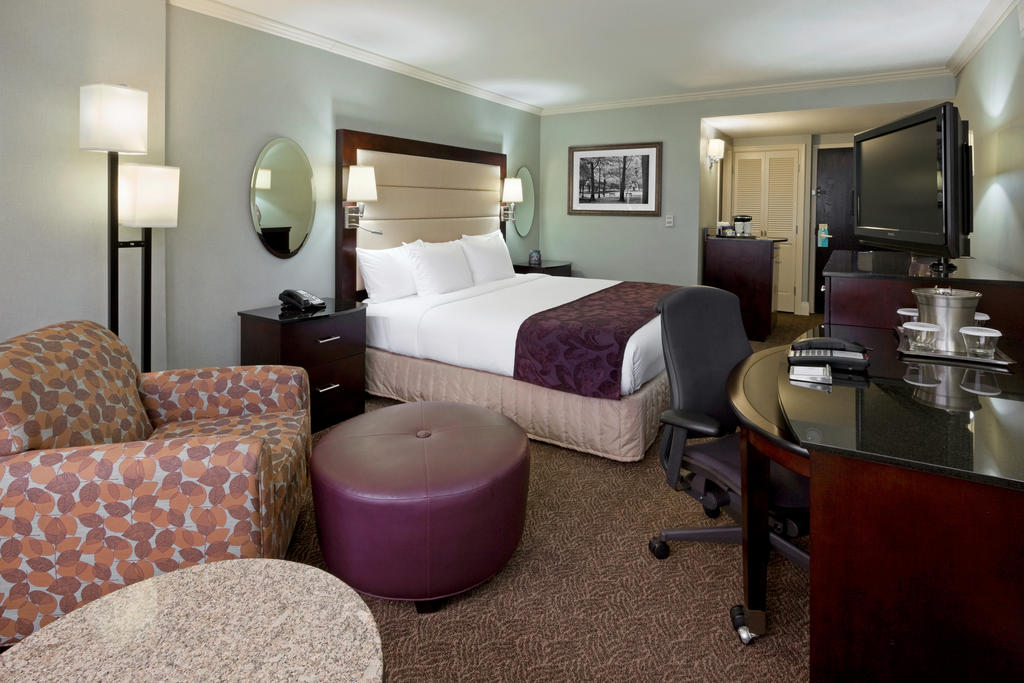 Hilton Springfield