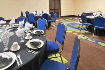 Holiday Inn Hotel & Suites Waco Northwest