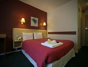Days Inn by Wyndham Bradford M62