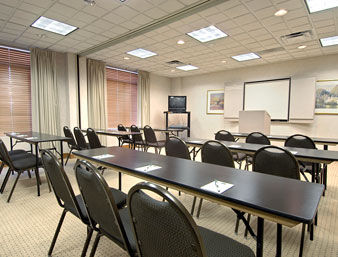 La Quinta Inn & Suites by Wyndham Clearwater South