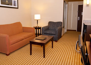 Comfort Suites East Broad at 270