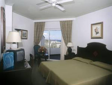 Hotel Riu Oliva Beach Resort
