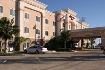 La Quinta Inn & Suites by Wyndham Corpus Christi-N Padre Isl