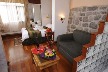 Del Prado Inn