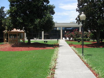 Holiday Inn Fayetteville-I-95 South