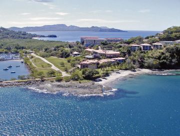 Flamingo Marina Resort