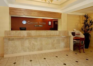 Comfort Suites Baymeadows Near Butler Blvd