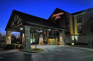 Hampton Inn Kansas City-Village West