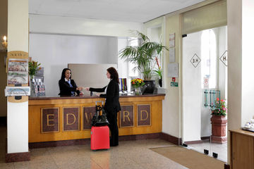 Edward Hotel Paddington