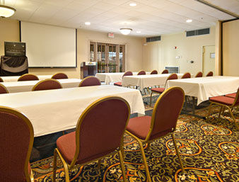 Ramada by Wyndham Metairie New Orleans Airport