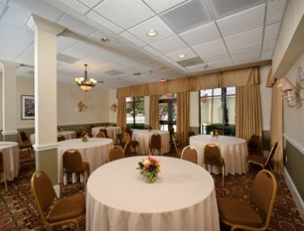 Ramada Metairie Hotel