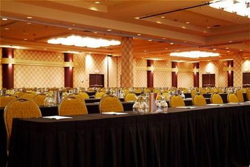 Ramada Plaza by Wyndham Omaha