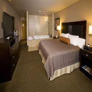Monarch Hotel & Conference Center