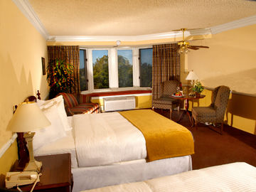 Historic Santa Maria Inn