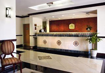 La Quinta Inn & Suites by Wyndham St. Petersburg Northeast