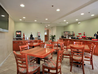 Ramada Inn Old Town Temecula