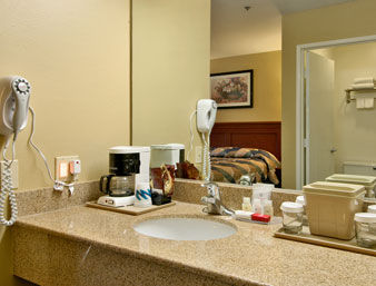 Ramada Inn Old Town Temecula